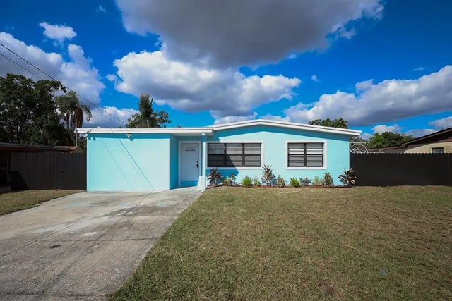 2707 W Hamilton Avenue, TAMPA