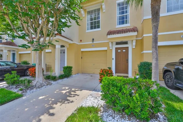 5623 Gaspar Oaks Drive, TAMPA