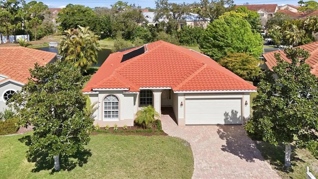 8876 Huntington Pointe Drive, SARASOTA