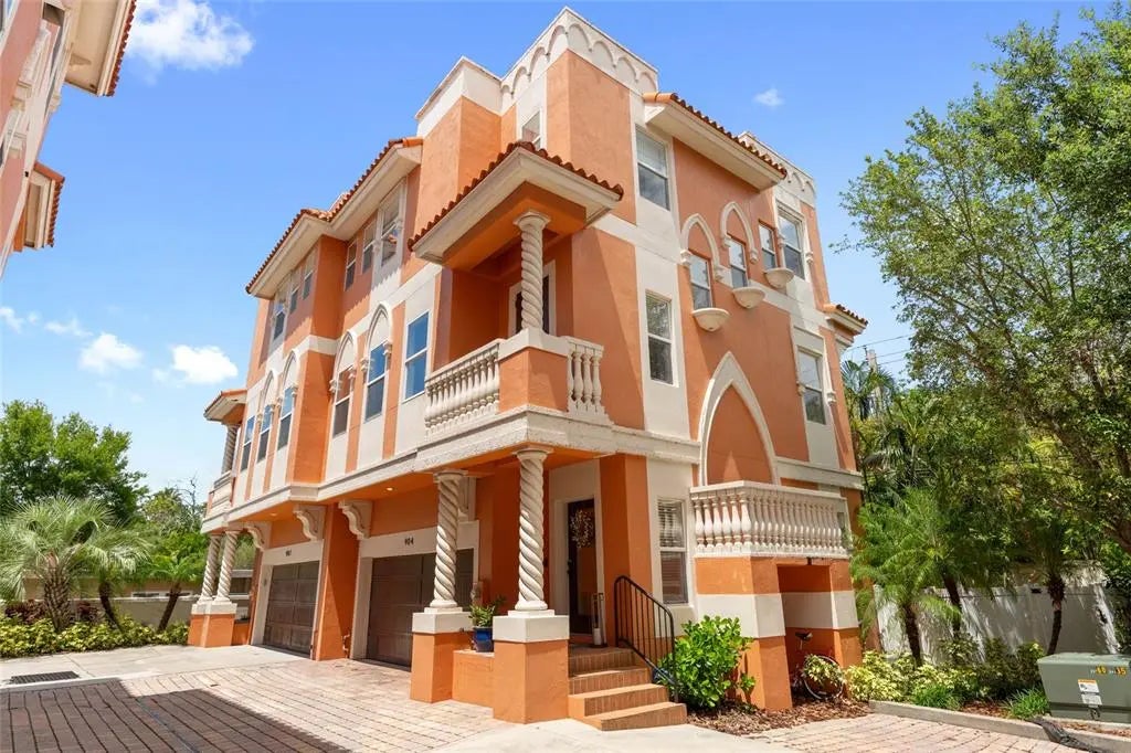904 Villa Venicia Way, TAMPA