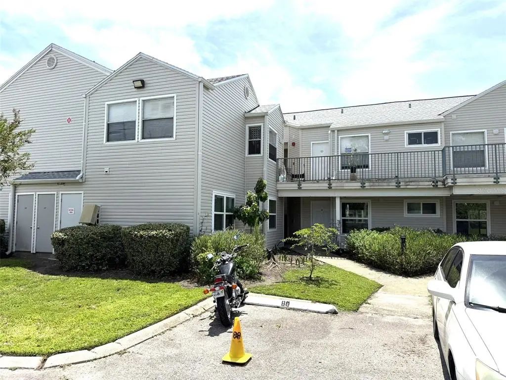 2524 Woodgate Boulevard 102, ORLANDO
