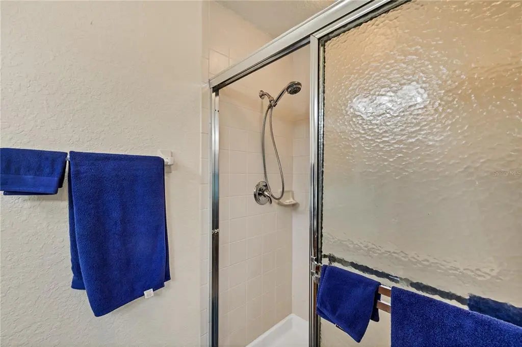 Gulf Shores Realty: 19 c8f268ce29524db183e922c1df055fbe l