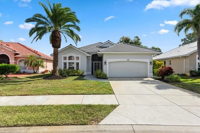 700 Silk Oak Drive, VENICE