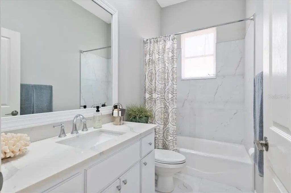 Gulf Shores Realty: 26 5b958c2daf8320afd39a0e4e92eeedad l