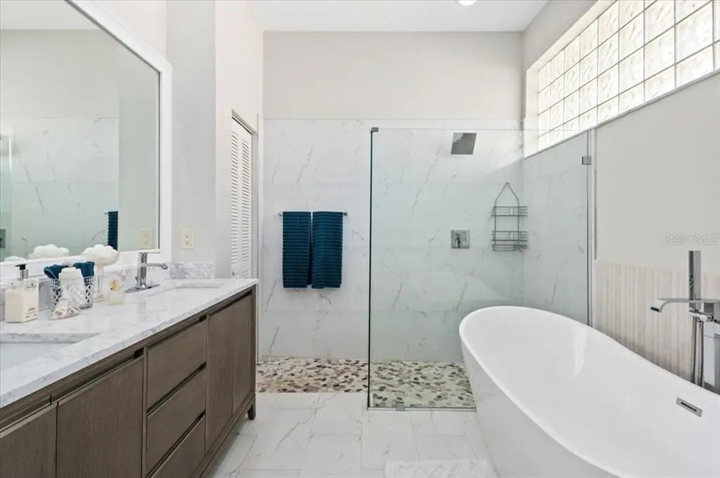 Gulf Shores Realty: 32 e6a4b685ebaeacc6eef12952ed3bcd95 l