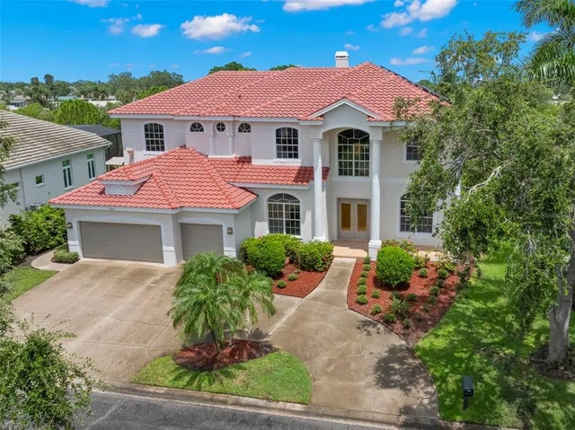 1223 Darlington Oak Circle Ne, ST PETERSBURG