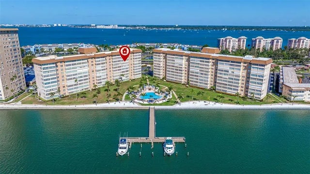 5130 Brittany Drive S 807, ST PETERSBURG