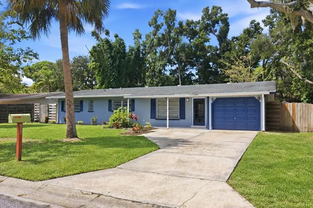 2000 Craft Lane, SARASOTA