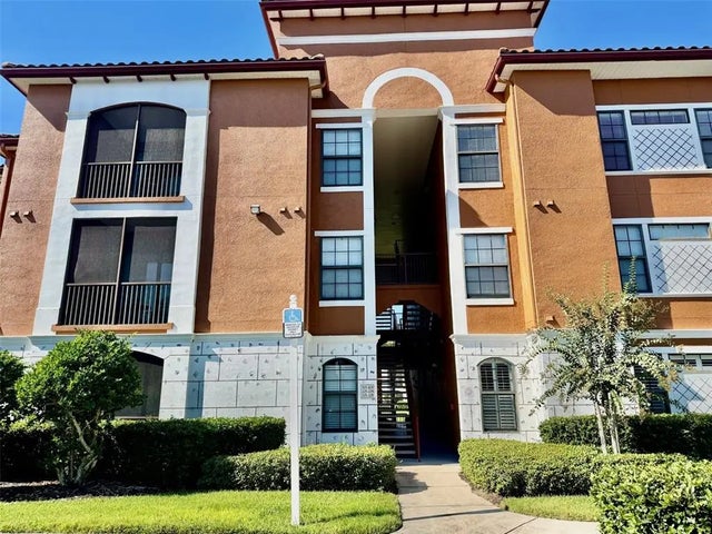 8325 38th Street Circle E 307, SARASOTA