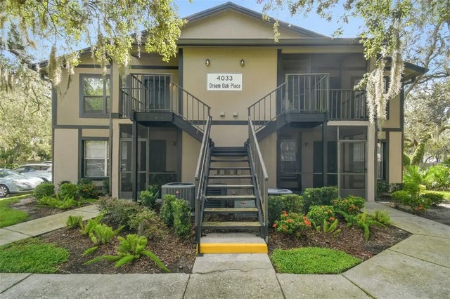 4033 Dream Oak Place 202, TAMPA