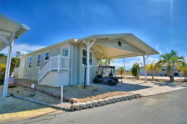 251 Patterson Road J14, HAINES CITY