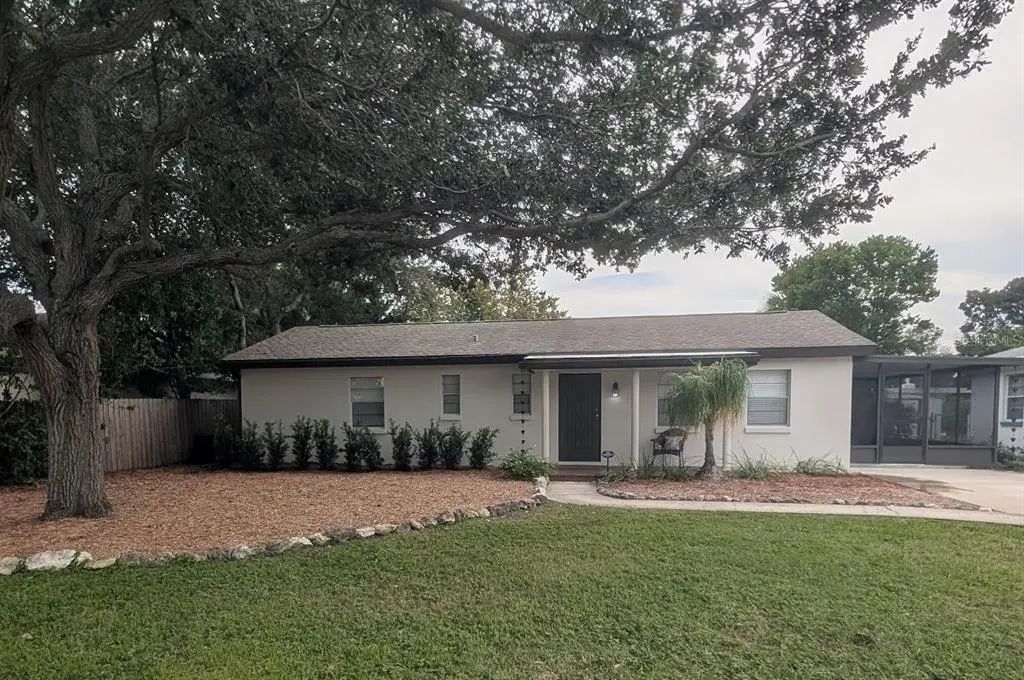 3902 W Paxton Avenue, TAMPA