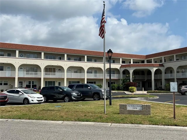 2434 Australia Way E 50, CLEARWATER