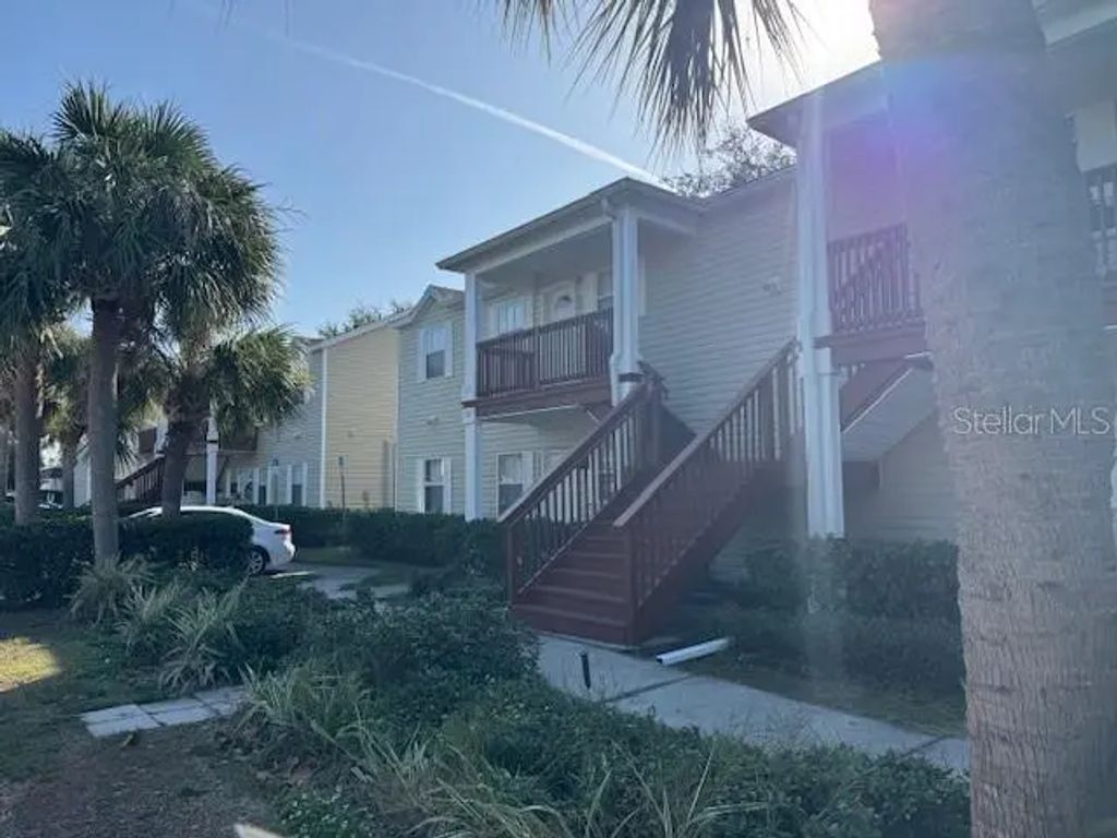 6740 Moonglow Drive 201, PORT RICHEY