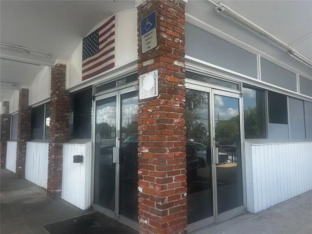 1610 S Pine Avenue, OCALA