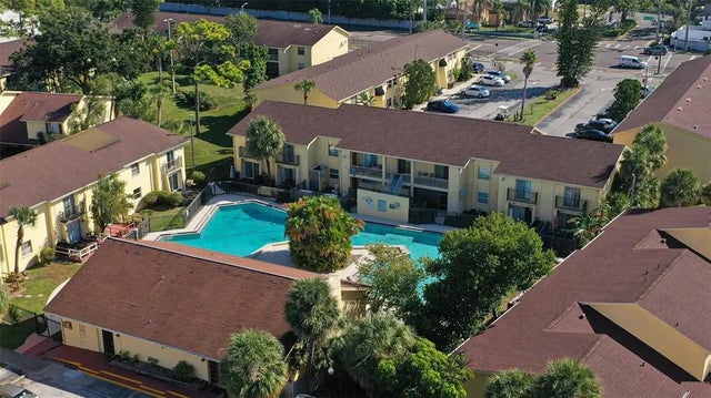 7501 Dolonita Drive, TAMPA