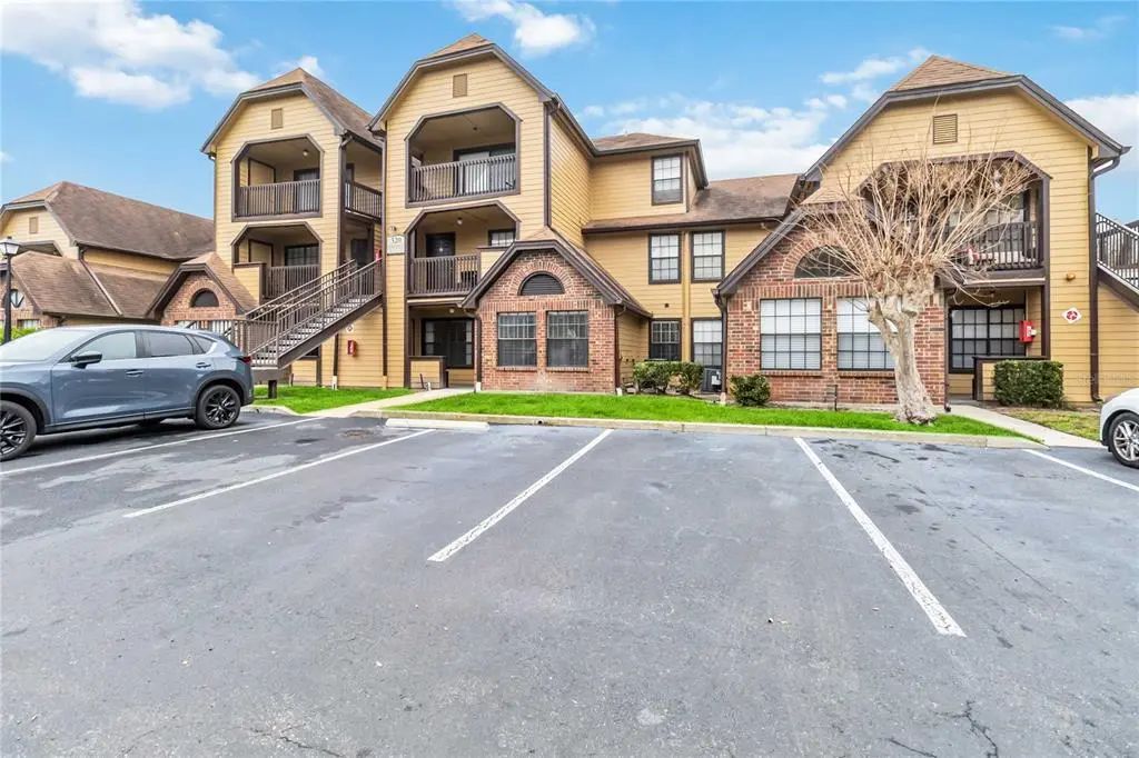 320 Black Oak Court 107, ALTAMONTE SPRINGS