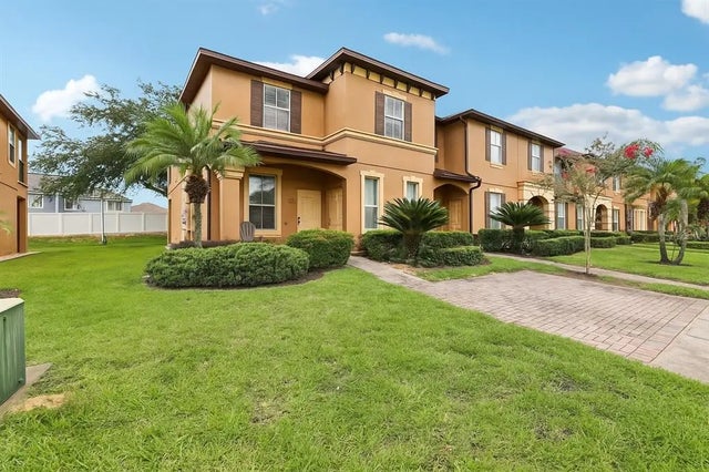 1052 Calabria Avenue, DAVENPORT