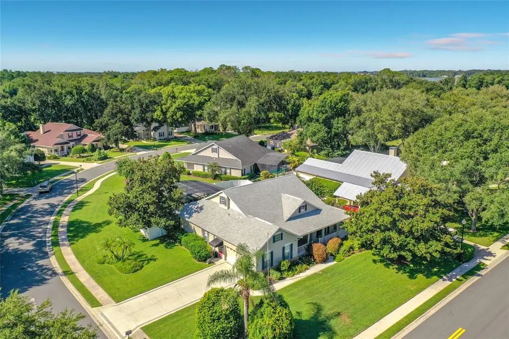 19512 Spring Oak Drive, EUSTIS