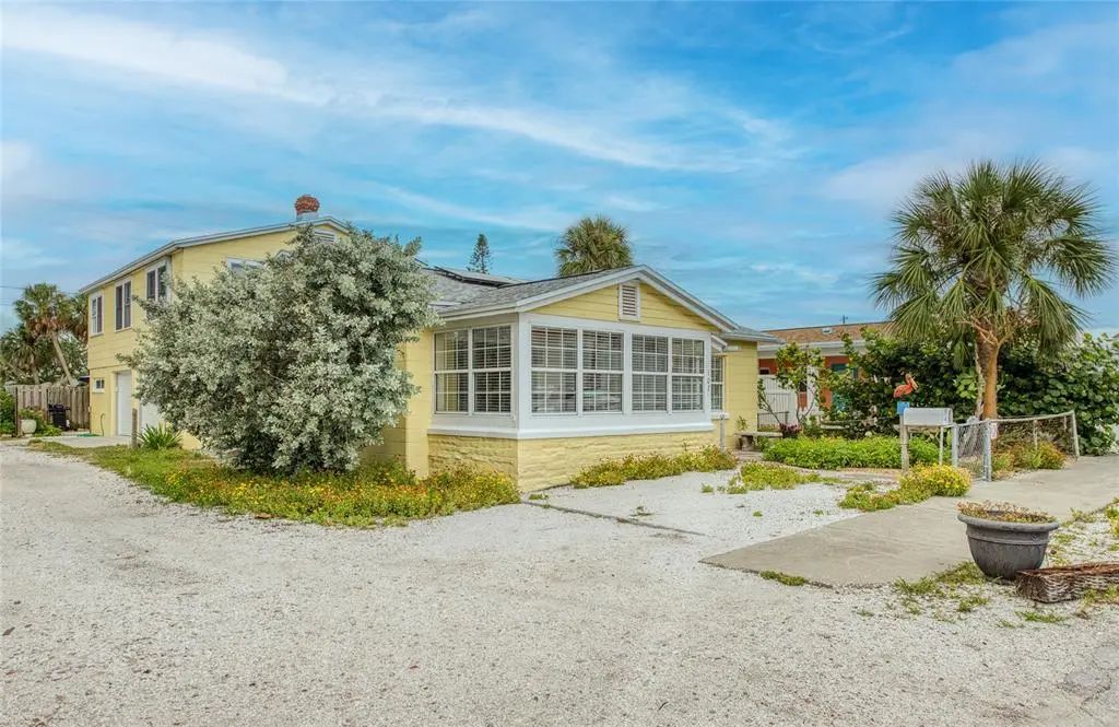 102 11th Avenue, ST. PETE BEACH