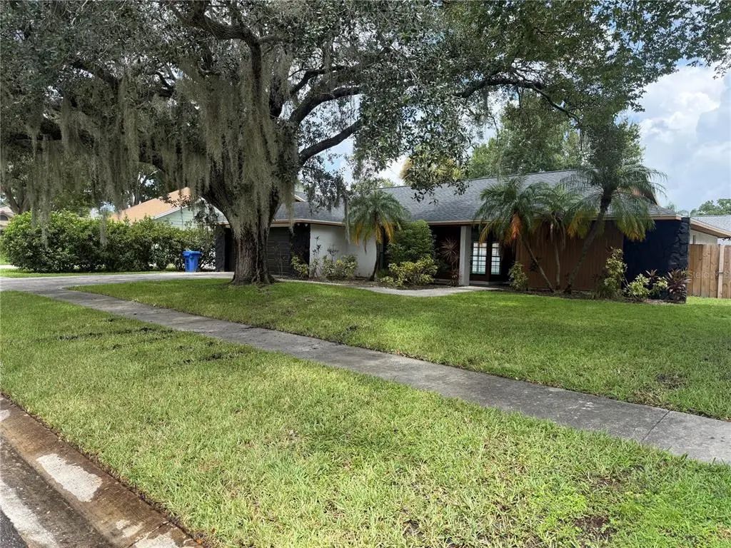 4715 Kemble Court, TAMPA