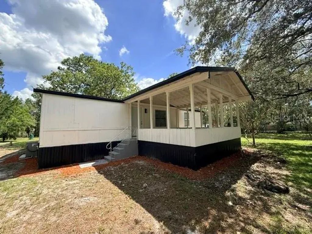 17044 Eldridge Avenue, SPRING HILL