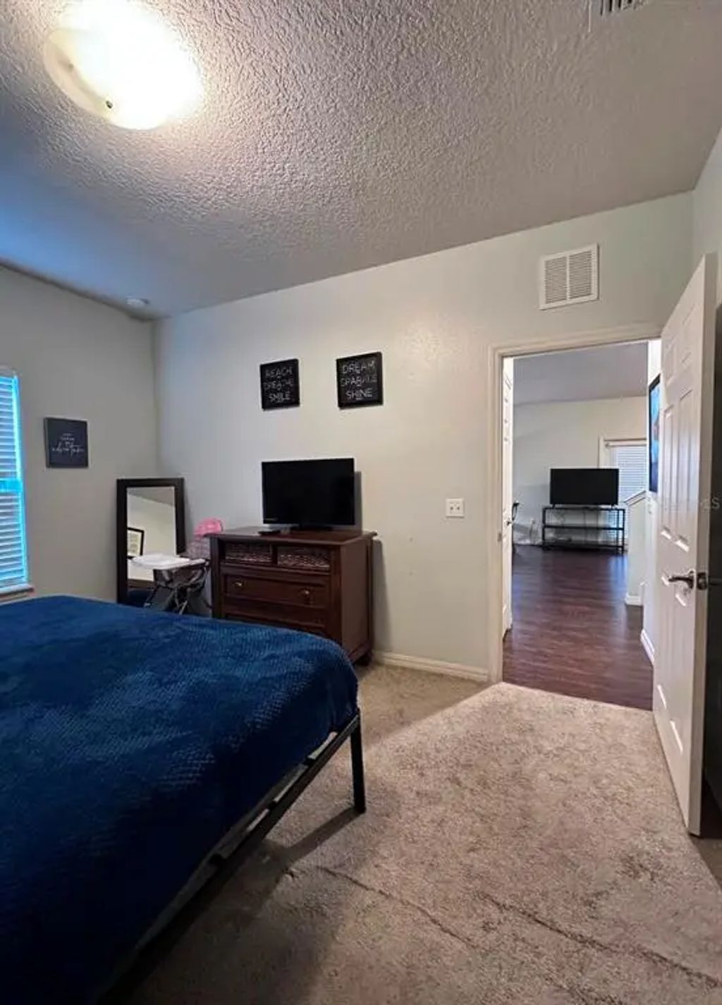 5364 Diplomat Ct view 13