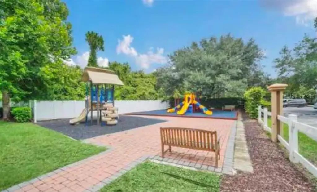 5364 Diplomat Ct view 24