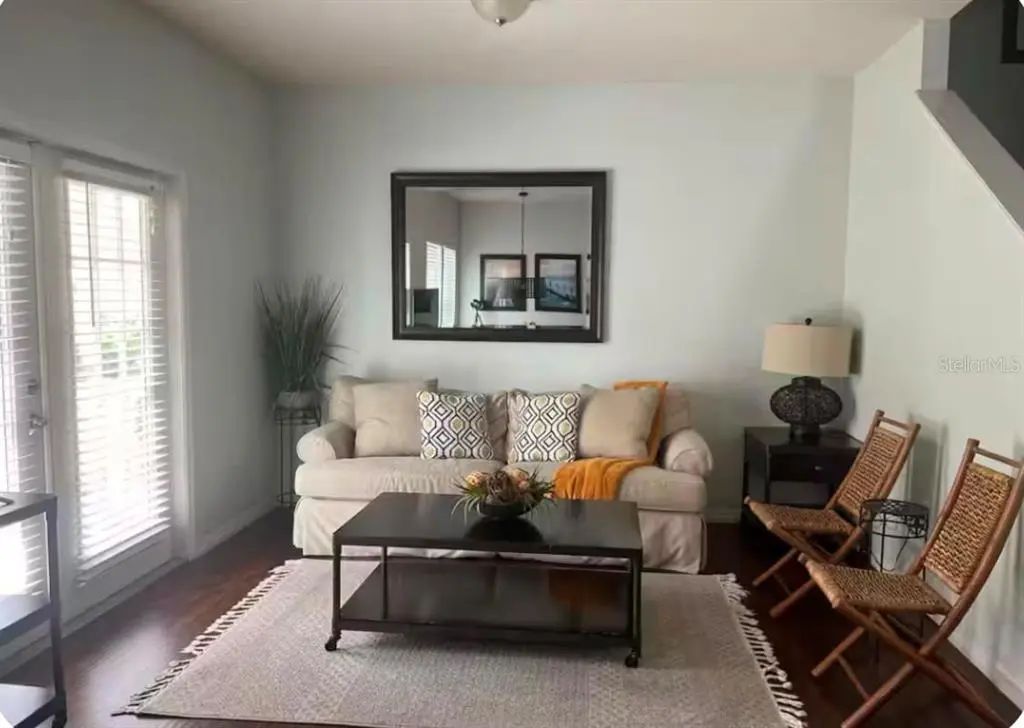 5364 Diplomat Ct photo 3