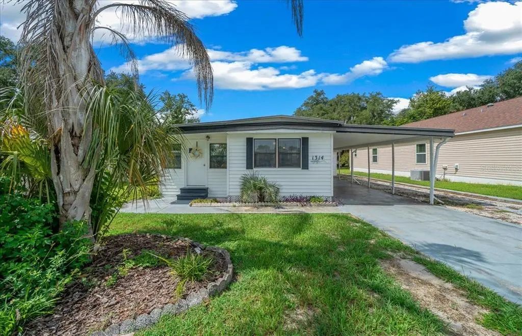 1314 Teakwood Lane, LADY LAKE