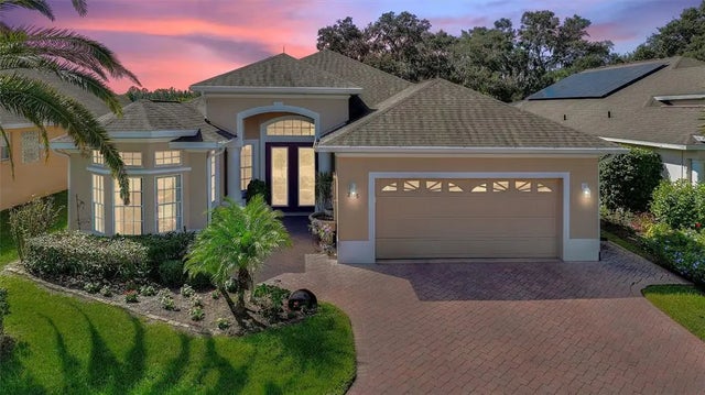 205 Cunningham Drive, DAVENPORT