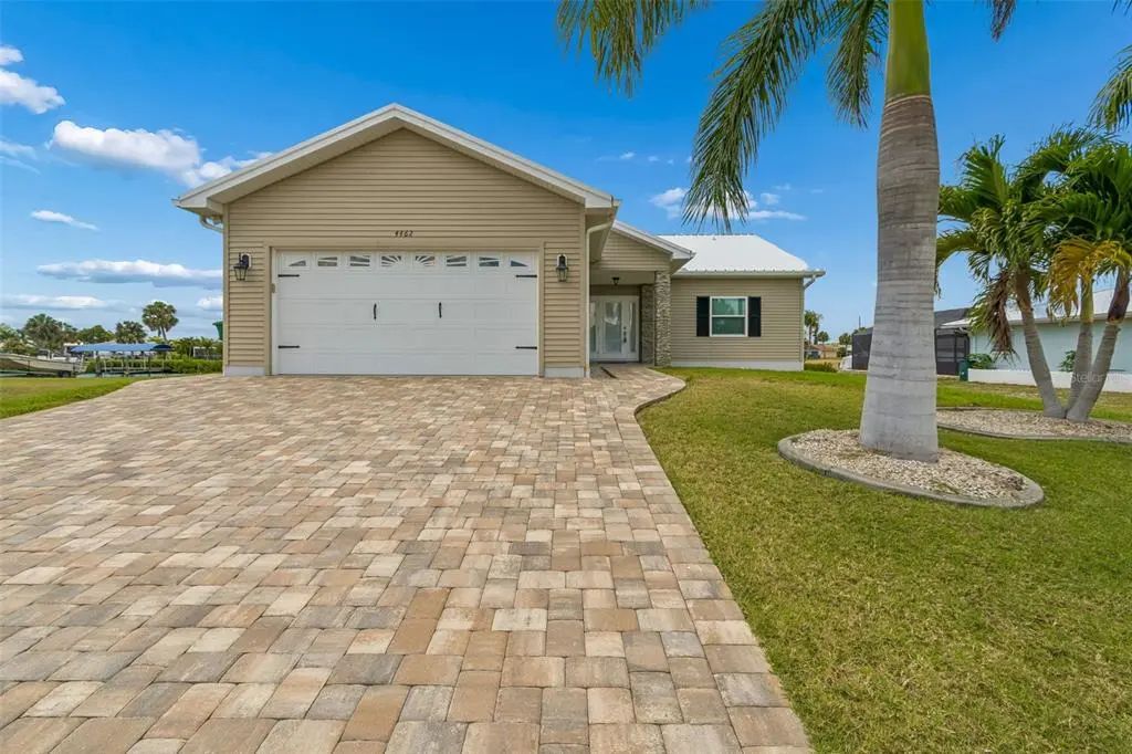 4462 Ewing Circle, PORT CHARLOTTE