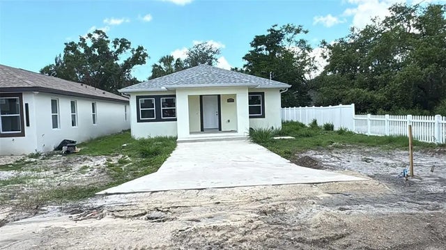 3704 Smith Tree Street, TAMPA