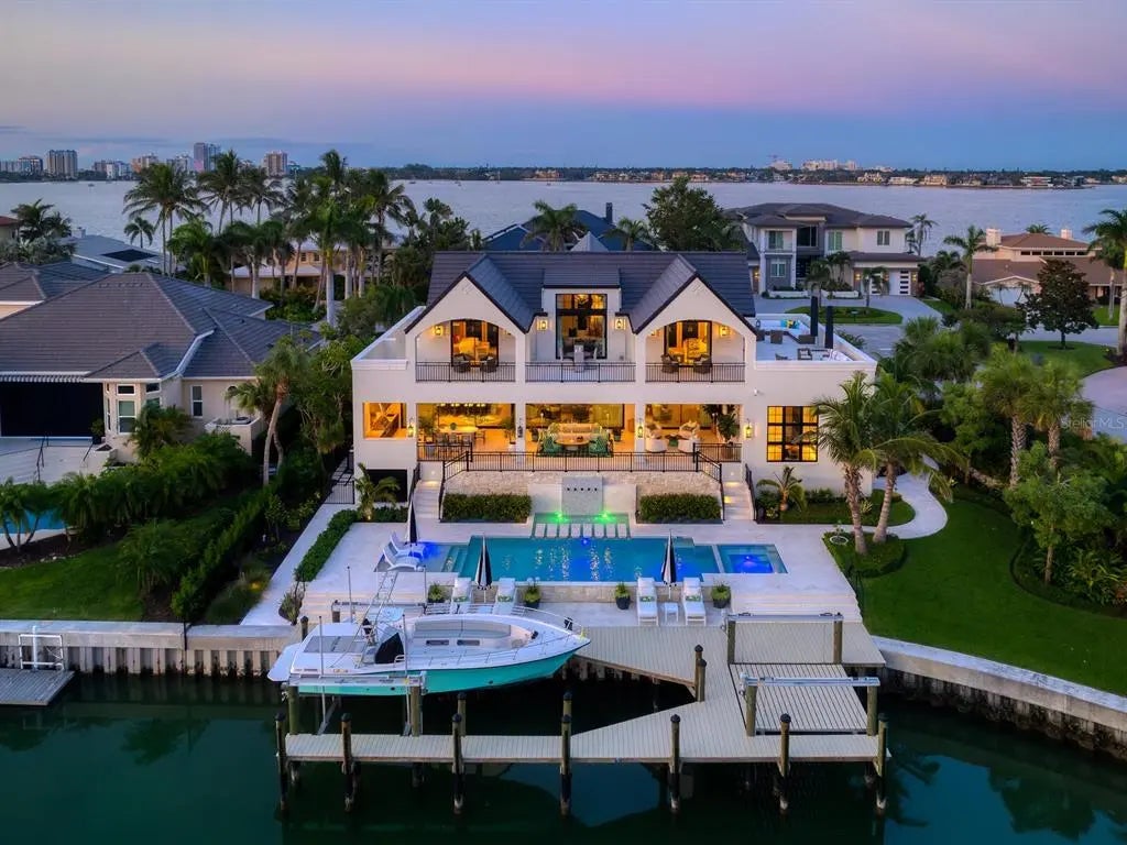 440 Meadow Lark Drive, SARASOTA