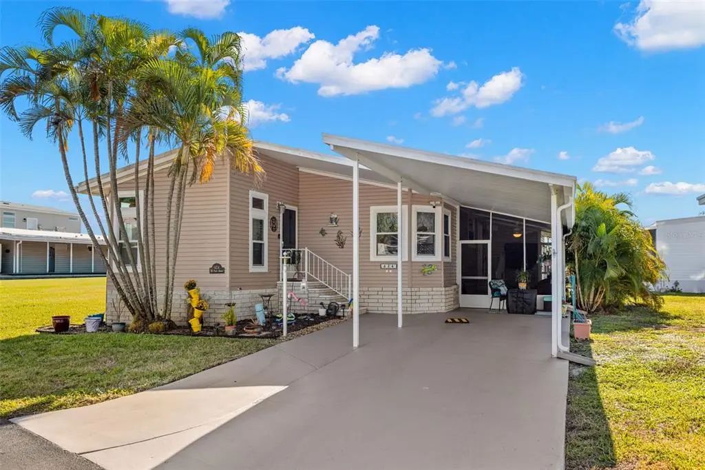624 Mount Piney Avenue Ne 703, ST PETERSBURG