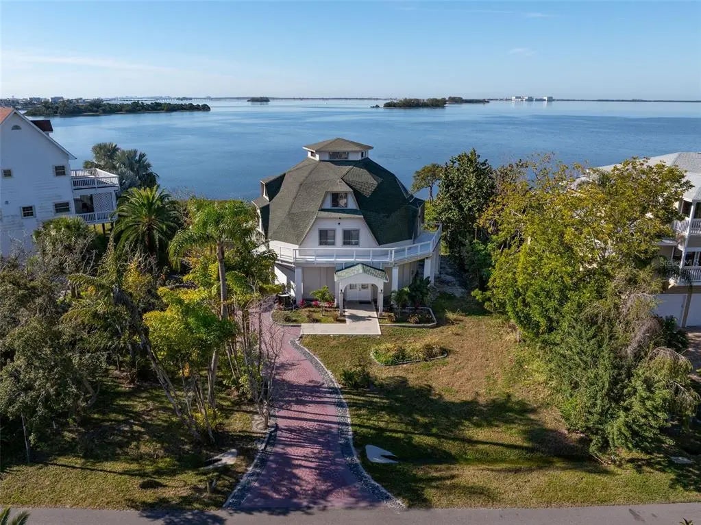 1074 Point Seaside, CRYSTAL BEACH