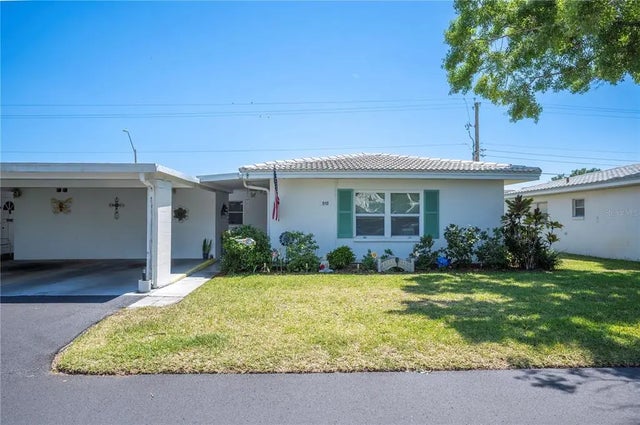 512 Cameo Drive, LAKELAND