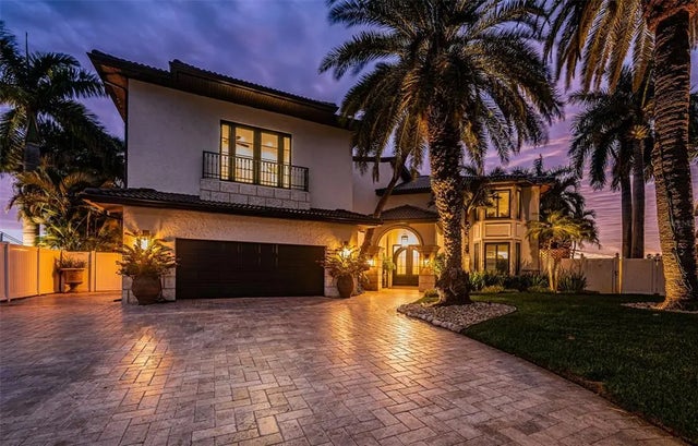 7800 9th Avenue S, ST PETERSBURG