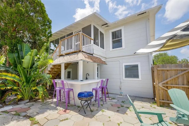 618 7th Avenue North A, ST PETERSBURG