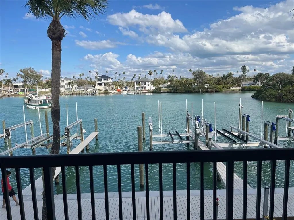 3111 Pass A Grille Way 109, ST PETE BEACH