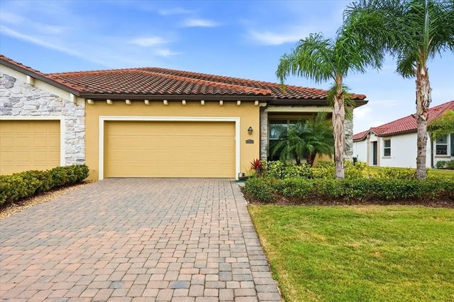 2611 Avolet Court, BRADENTON