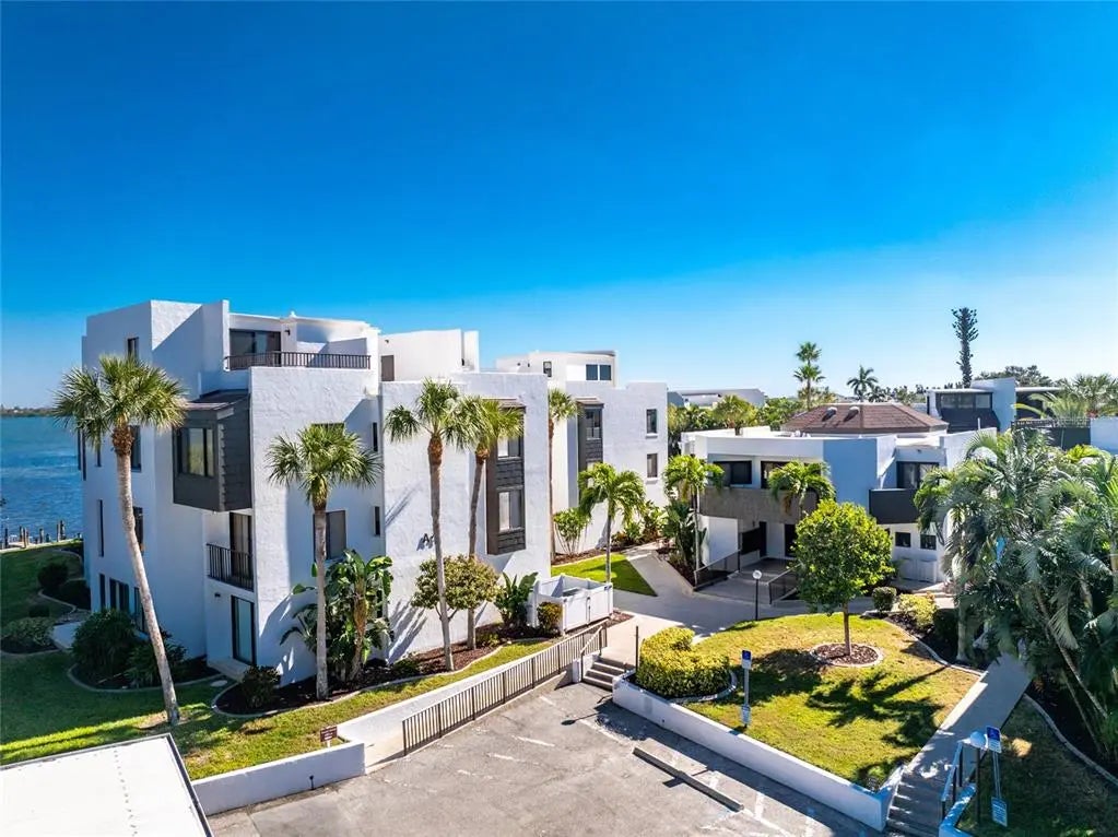 Photo of Listing #D6144905