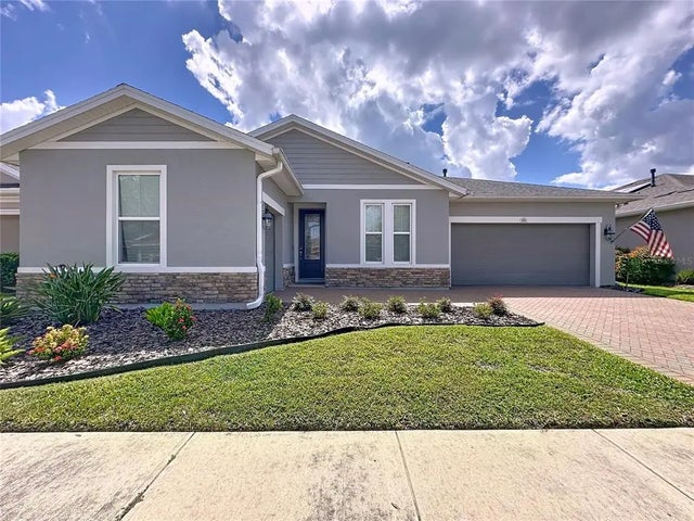 201 Silver Maple Road, GROVELAND