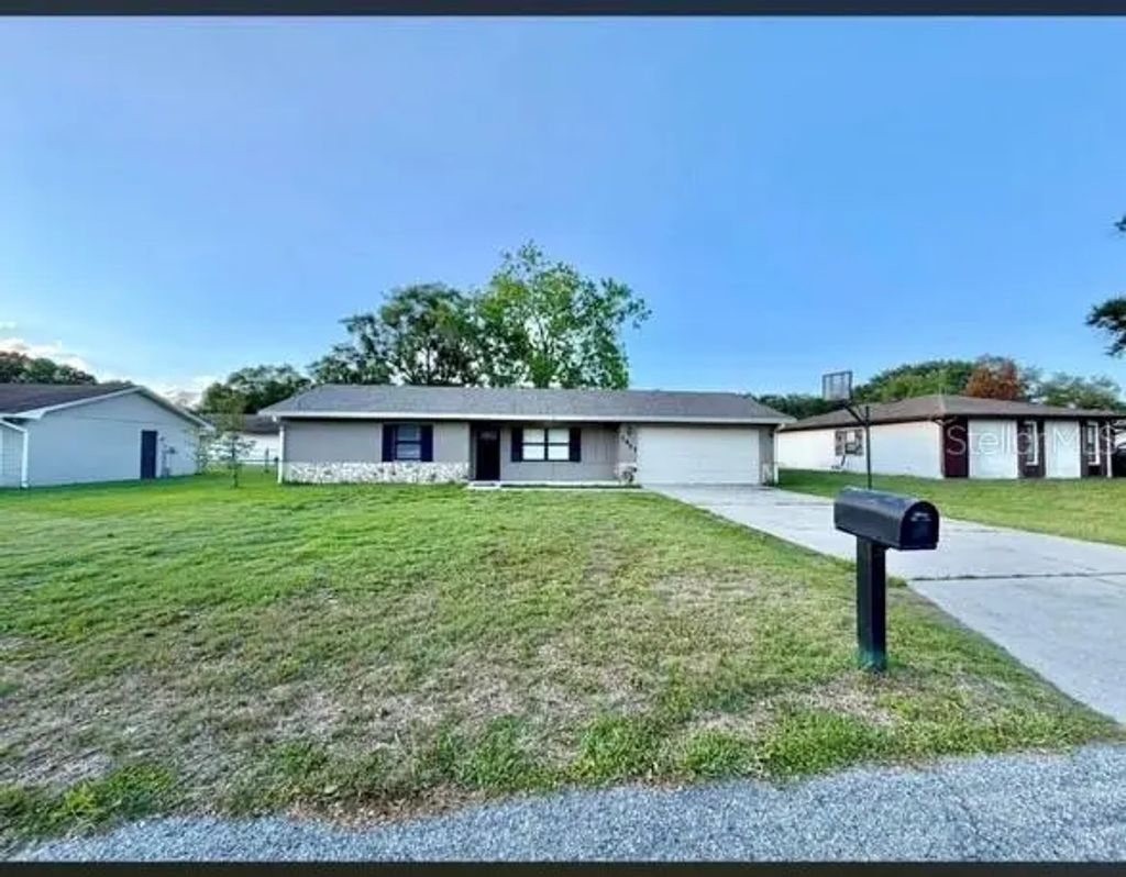 7021 Sheffield Drive, LAKELAND