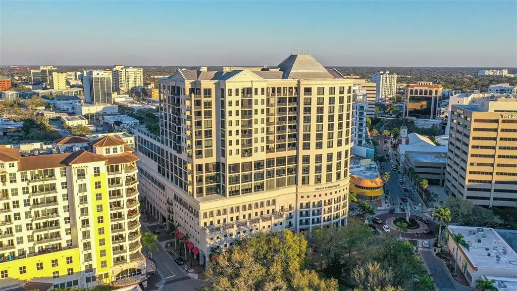 50 Central Avenue 11a, SARASOTA