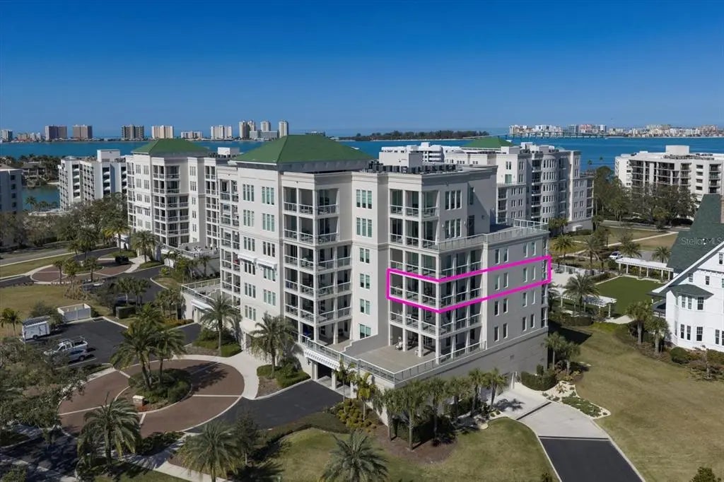 85 Belleview Boulevard 405, BELLEAIR