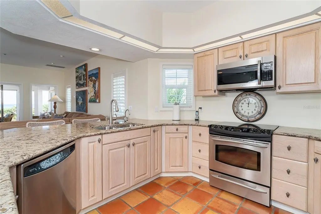 Gulf Shores Realty: 16 4b2982a15f60000aea034fe2ce158933 l