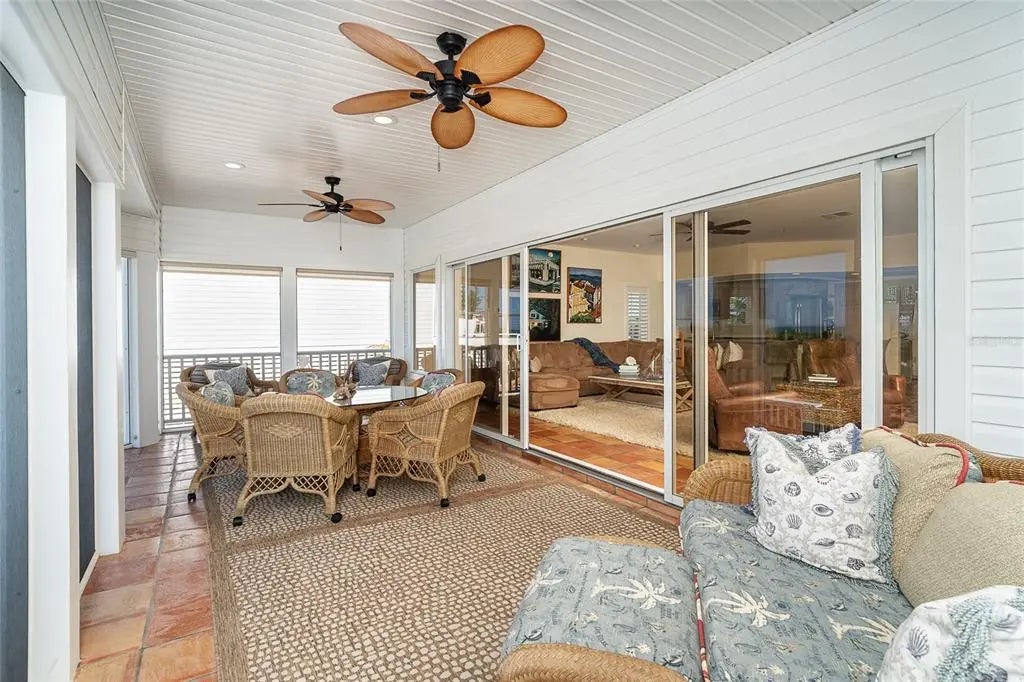 Gulf Shores Realty: 24 003f4f7f2b17133fb50e38a59cf426d4 l