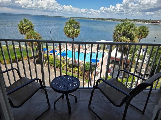 2506 N Rocky Point Drive 418, TAMPA