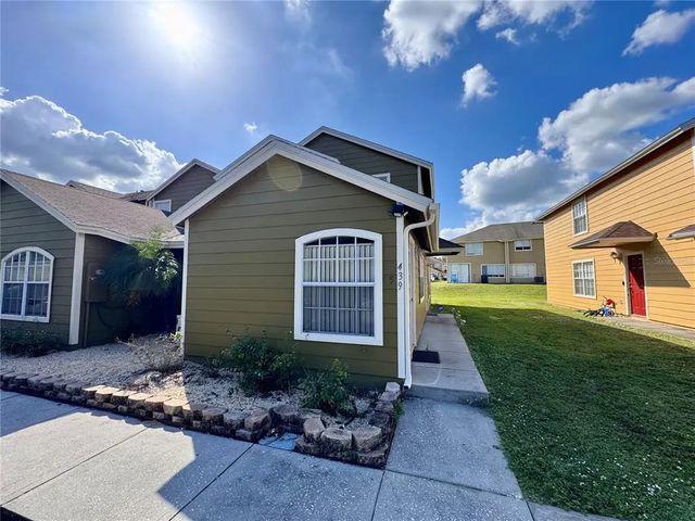 439 Coconut Palm Way, DAVENPORT